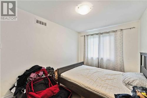 344 Wood Acres Grove, Ottawa, ON - Indoor Photo Showing Bedroom