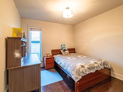 Bedroom - 2355 Rue Des Saturnies, Saint-Bruno-De-Montarville, QC - Indoor Photo Showing Bedroom