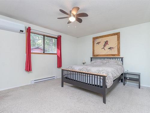 3495 Buffalo Trail, Nanaimo, BC - Indoor Photo Showing Bedroom