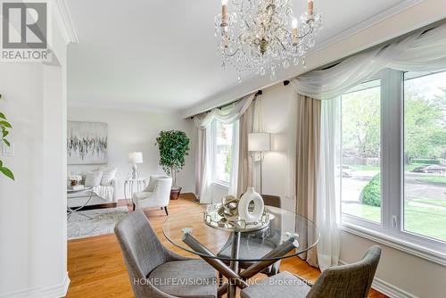 12 Chatsmere Place, Toronto, ON - Indoor Photo Showing Dining Room