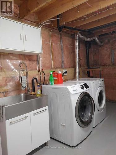 Basemen - 2341 Taylorwoods Boulevard, Innisfil, ON - Indoor Photo Showing Laundry Room