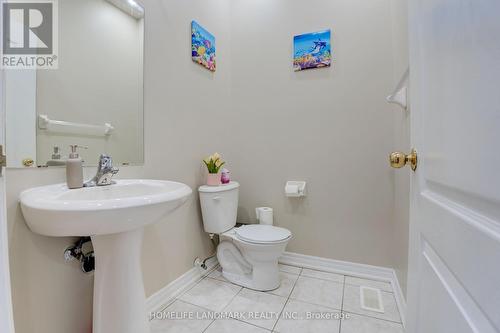 7 Goswell Street, Brampton, ON - Indoor Photo Showing Bathroom