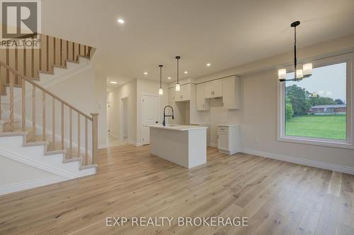 30 Anne Street W, Minto (Harriston), ON - Indoor Photo Showing Kitchen