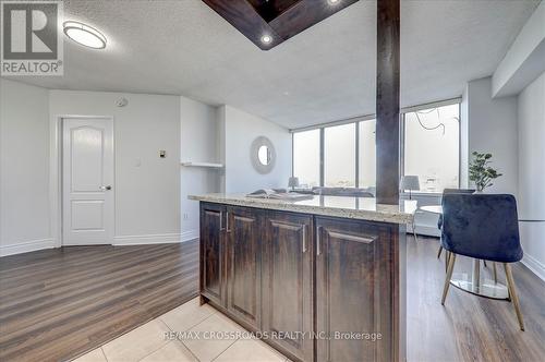 603 - 5580 Sheppard Avenue E, Toronto, ON - Indoor Photo Showing Kitchen