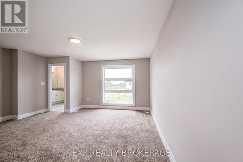 102 Thackeray Way, Minto, ON - Indoor Photo Showing Other Room