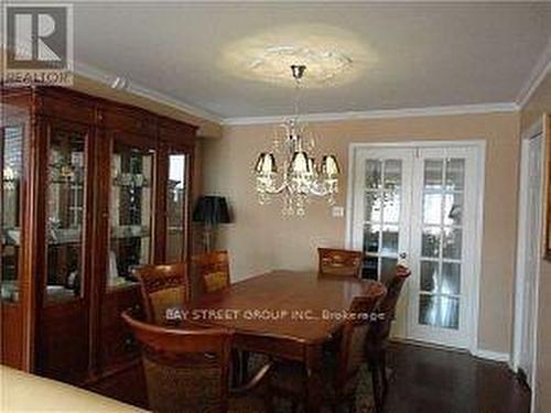 2841 Galleon Crescent, Mississauga, ON - Indoor Photo Showing Dining Room