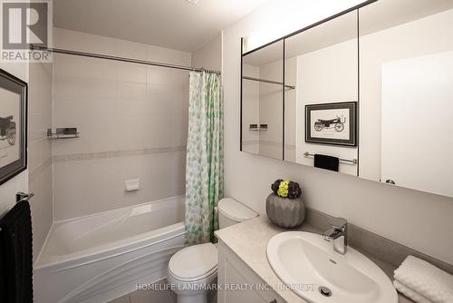 4004 - 4070 Confederation Parkway, Mississauga, ON - Indoor Photo Showing Bathroom