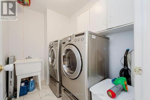 73 Pantomine Boulevard, Brampton, ON - Indoor Photo Showing Laundry Room