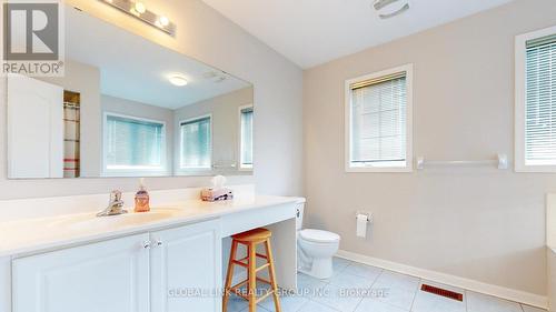500 Bur Oak Avenue, Markham, ON - Indoor Photo Showing Bathroom