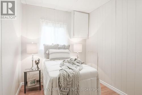 18 Lynn Court, Kawartha Lakes, ON -  Photo Showing Bedroom