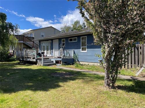 9581 Iroquois Way, Sidney, BC - Outdoor With Deck Patio Veranda