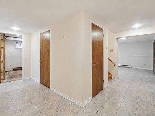Basement - 38 Rue Grace-Shantz, Kirkland, QC - Indoor Photo Showing Other Room