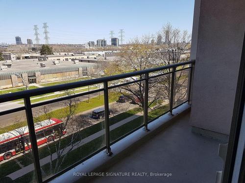 405-1 Leaside Park Dr, Toronto, ON - Outdoor With Balcony With View