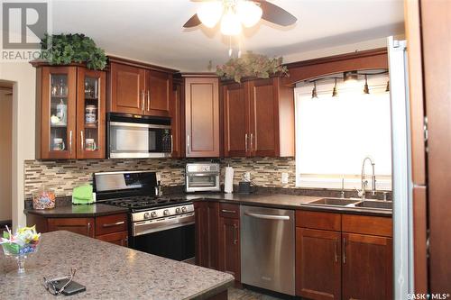 Humboldt Acreage, Humboldt Rm No. 370, SK - Indoor Photo Showing Kitchen With Stainless Steel Kitchen With Double Sink