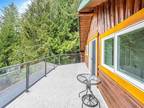 611 Maple Mountain Rd, Duncan, BC - Outdoor With Deck Patio Veranda