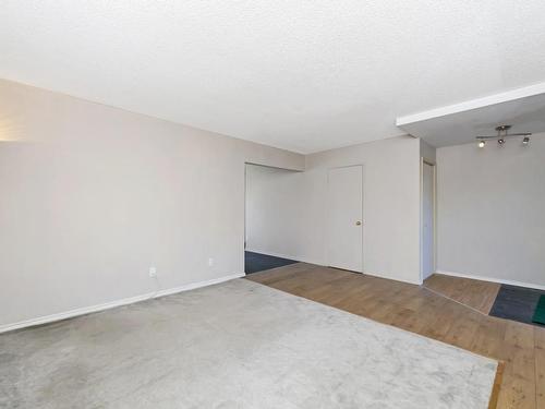 25-3271 Cowichan Lake Rd, Duncan, BC - Indoor Photo Showing Other Room