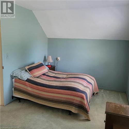 519 Scott Street, South Bruce Peninsula, ON - Indoor Photo Showing Bedroom