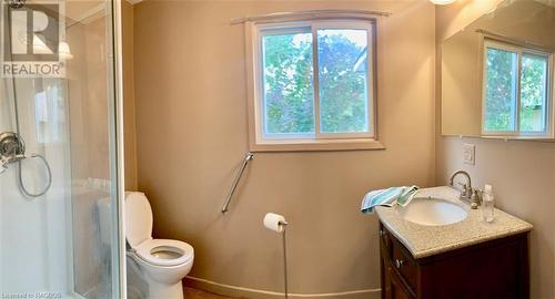 519 Scott Street, South Bruce Peninsula, ON - Indoor Photo Showing Bathroom