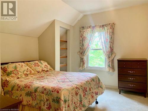 519 Scott Street, South Bruce Peninsula, ON - Indoor Photo Showing Bedroom