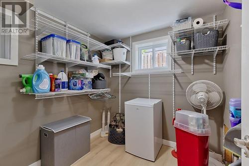 547 Mackay Street, Pembroke, ON - Indoor Photo Showing Laundry Room