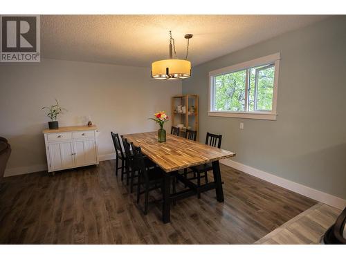 4919 Straume Avenue, Terrace, BC - Indoor Photo Showing Dining Room