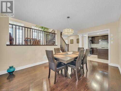 897 Whaley Way, Milton, ON - Indoor Photo Showing Dining Room