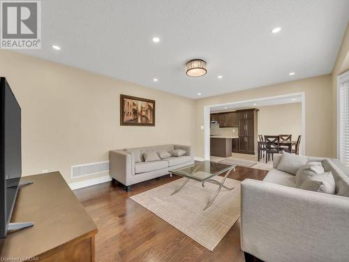897 Whaley Way, Milton, ON - Indoor Photo Showing Living Room