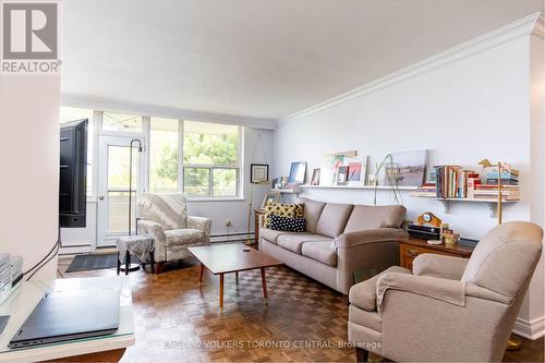 312 - 70 Old Sheppard Avenue, Toronto, ON - Indoor Photo Showing Living Room