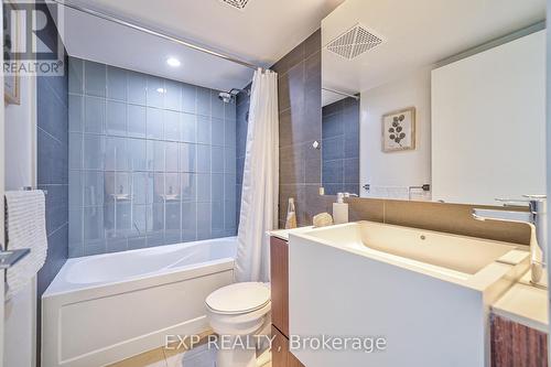 853 - 151 Dan Leckie Way, Toronto, ON - Indoor Photo Showing Bathroom