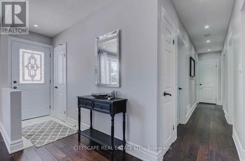 Upper - 61 Farmbrook Road, Toronto, ON - Indoor Photo Showing Other Room