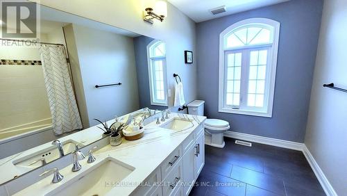 22 Gilpin Crescent, Collingwood, ON - Indoor Photo Showing Bathroom