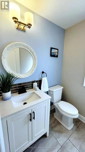 22 Gilpin Crescent, Collingwood, ON - Indoor Photo Showing Bathroom