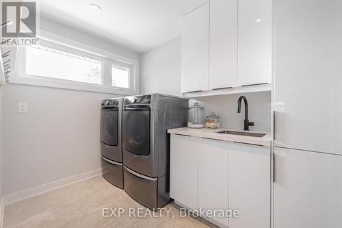 247 Cherry Post Drive, Mississauga, ON - Indoor Photo Showing Laundry Room