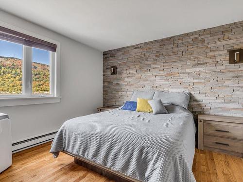 Master bedroom - 1 Mtée Du Boisé, Stoneham-Et-Tewkesbury, QC - Indoor Photo Showing Bedroom