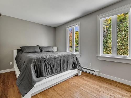 Bedroom - 1 Mtée Du Boisé, Stoneham-Et-Tewkesbury, QC - Indoor Photo Showing Bedroom