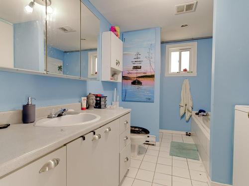 Salle de bains - 97  - 101 Rue Du Chaînon, L'Épiphanie, QC - Indoor Photo Showing Bathroom