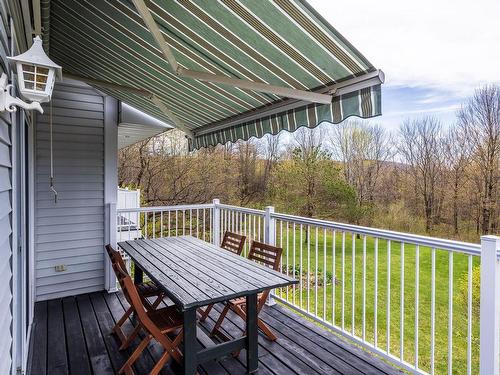Terrasse - 6 Ch. Du Vallon, Bolton-Ouest, QC - Outdoor With Deck Patio Veranda With Exterior