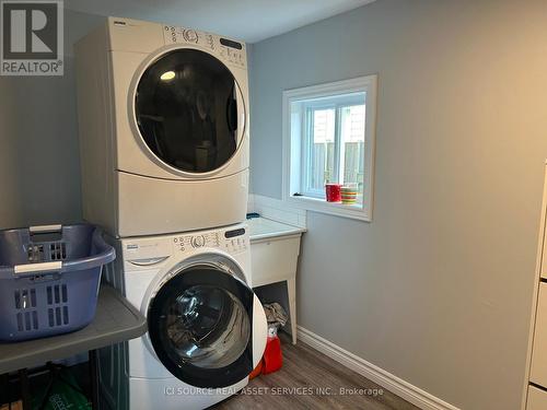 5 Portland Street, Cambridge, ON - Indoor Photo Showing Laundry Room