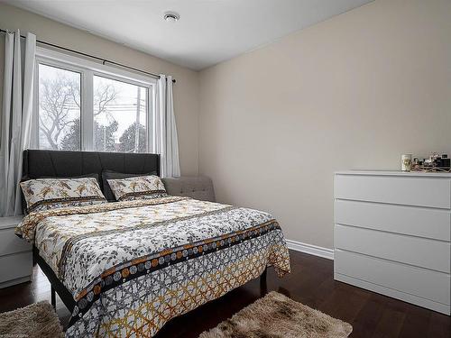 Master bedroom - 109-7700 Rue De Lavaltrie, Montréal (Mercier/Hochelaga-Maisonneuve), QC - Indoor Photo Showing Bedroom
