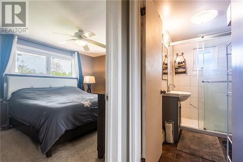 256 Clemow Avenue, Pembroke, ON - Indoor Photo Showing Bedroom