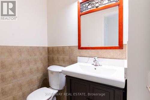 6330 Martel Court, Mississauga, ON - Indoor Photo Showing Bathroom