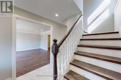 147 Garside Avenue S, Hamilton, ON - Indoor Photo Showing Bathroom