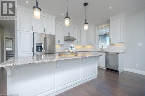 439 Devonshire Road, Port Elgin, ON - Indoor Photo Showing Kitchen With Upgraded Kitchen