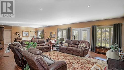 44 Anchorage Avenue, Saint John, NB - Indoor Photo Showing Living Room