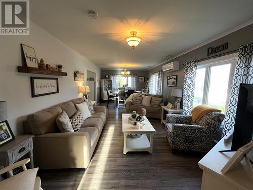 10 Rattles Road, Victoria, NL - Indoor Photo Showing Living Room