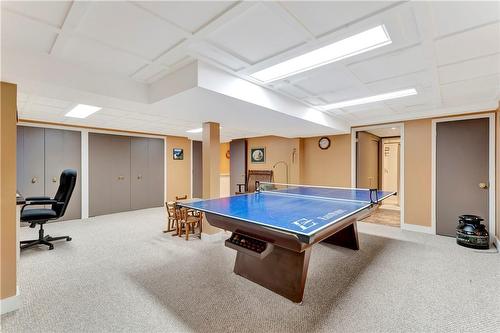 685 Robson Road, Waterdown, ON - Indoor Photo Showing Other Room
