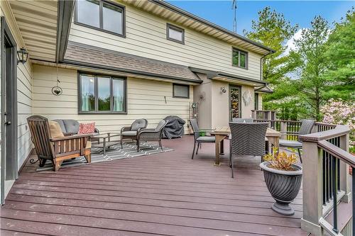 685 Robson Road, Waterdown, ON - Outdoor With Deck Patio Veranda With Exterior