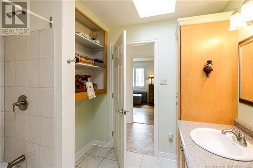 264 West Tennants Cove Road, Kars, NB - Indoor Photo Showing Bathroom