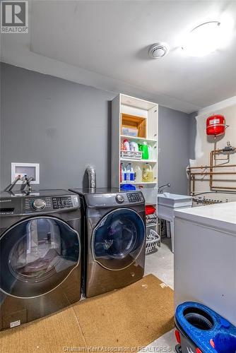 114 Erie Street South, Merlin, ON - Indoor Photo Showing Laundry Room