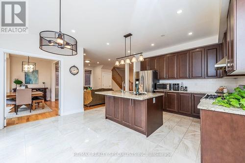 34 Point Reyes Terrace, Brampton, ON - Indoor Photo Showing Kitchen With Upgraded Kitchen